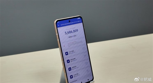 800V+后轮驱动！新款吉利银河E5上市：9.78万起
